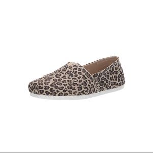 Skechers BOBS Women's Bobs Plush-Prima Pup Slip on Ballet Flat